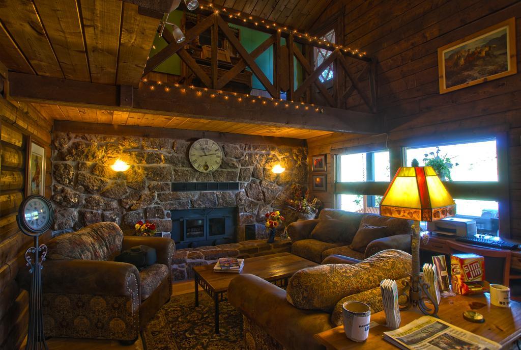 High Country Lodge And Cabins Пагоса-Спрингс Экстерьер фото